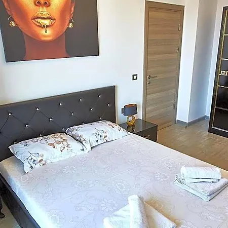 Ella Mamaia 3* Constanta