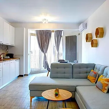 Hotel Ella Mamaia
