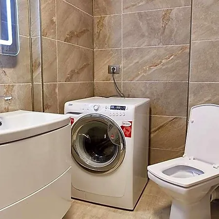 Ella Mamaia Hotel 3*